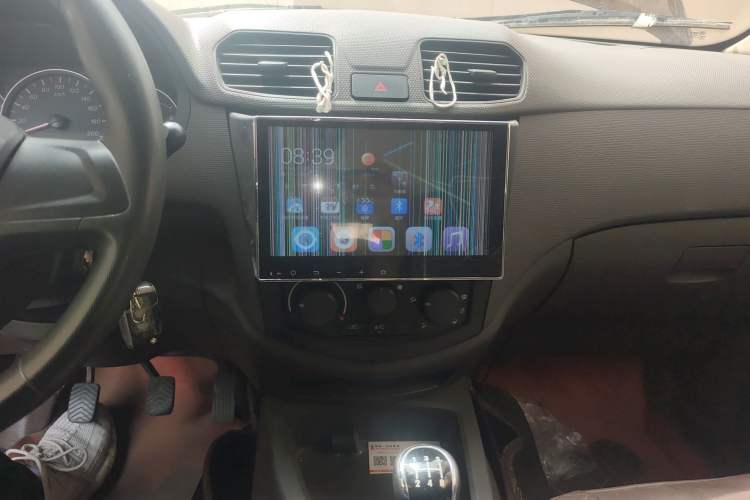 Used Wuling Hongguang 2015 1.5L S Basic Version China V Standard
