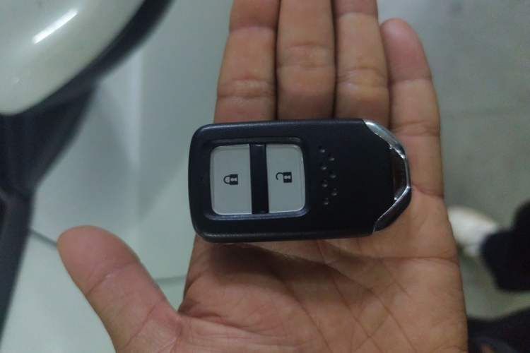 Used Honda LIFE 2023 1.5L CVT SPO-SS Dynamic Edition Vehicle Key