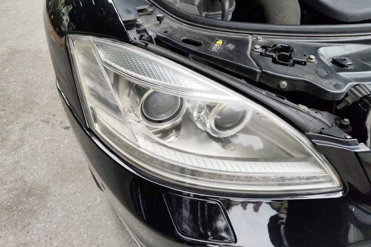 Used Mercedes-Benz S-Class 2010 S 300 L Luxury Model