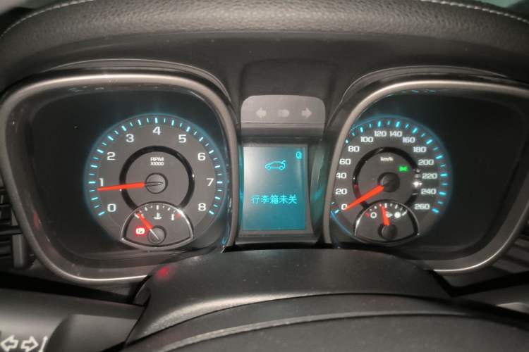Used Chevrolet Malibu 2013 1.6T Automatic Comfort Edition Instrument Cluster