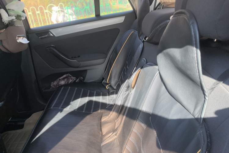 Used Volkswagen Bora 2013 1.6L Manual Fashion Edition