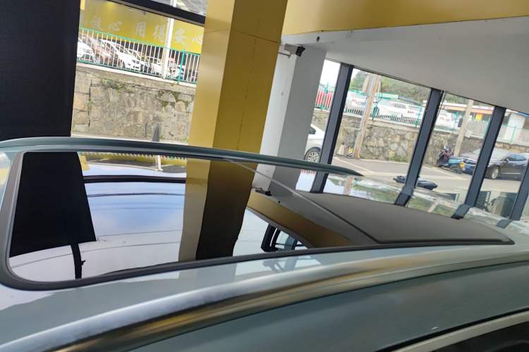 Used BYD Song L DM-i 2024 112 km Leading Edition Roof