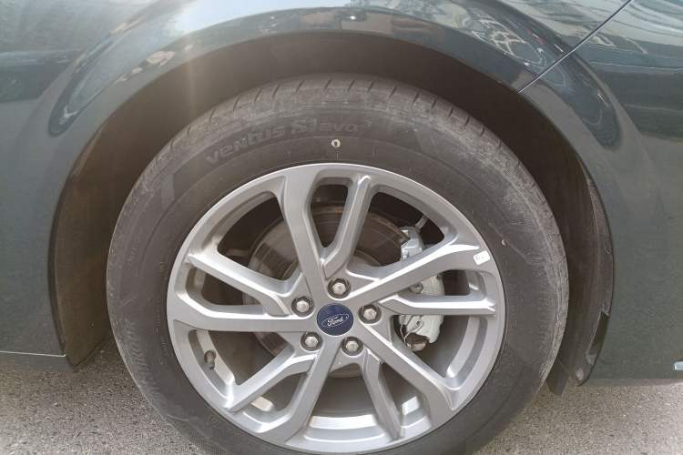 Used Ford Mondeo 2023 EcoBoost 180 Luxury Model
