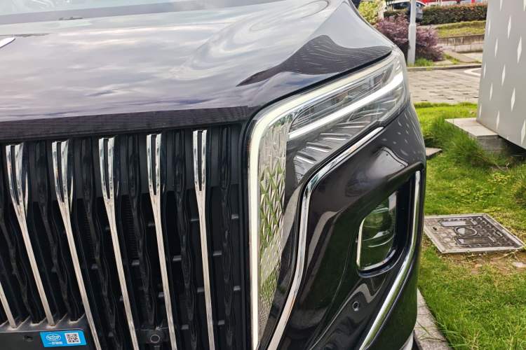 Used Hongqi HQ9 PHEV 2024 2.0T Four-Wheel Drive Business Edition Left Front Headlight