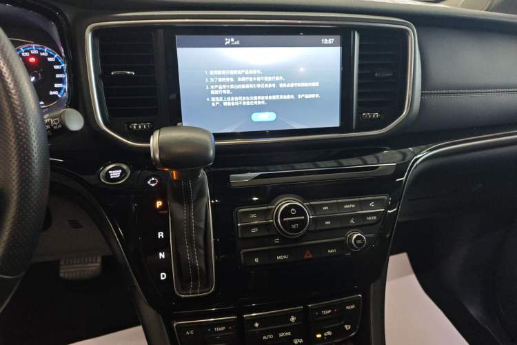 Used GAC Trumpchi M8 2018 320T Luxury Edition
