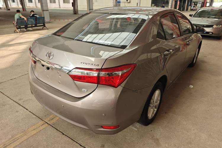 Used Toyota Corolla 2017 Revised Version 1.6L S-CVT GL Rear Right 45 Deg