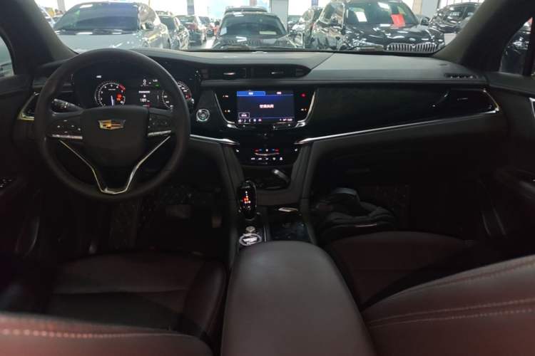 Used Cadillac XT6 2022 2.0T 7-Seater Two-Wheel Drive Luxury Version