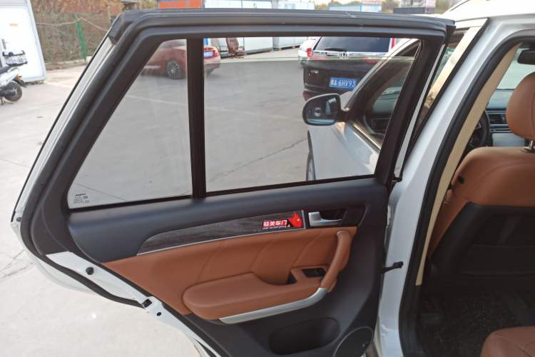 Used Haval H8 2015 2.0T Two-Wheel Drive Comfort Version
