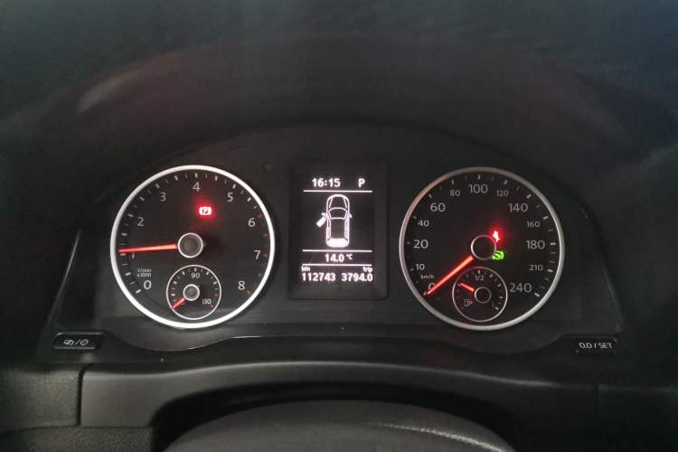 Used Volkswagen Tiguan L 2016 300TSI Automatic Two-Wheel Drive Comfort Edition
