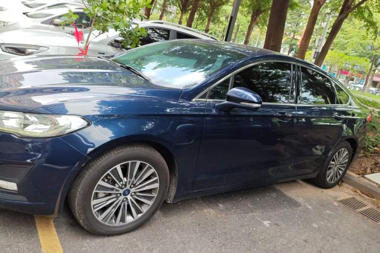 Used Ford Mondeo New Energy 2018 2.0 PHEV Smart-Controlled Fashion Edition China VI Standard
