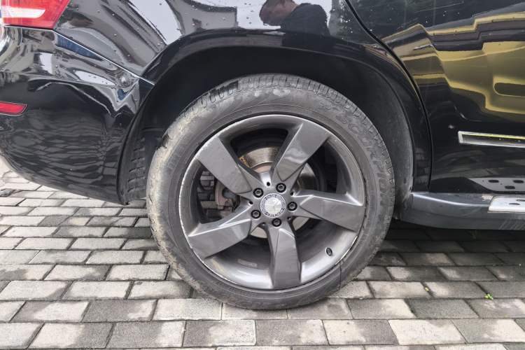 Used Mercedes-Benz GLK-Class 2013 Facelift GLK 300 4MATIC Fashion Edition Right Rear Wheel Hub