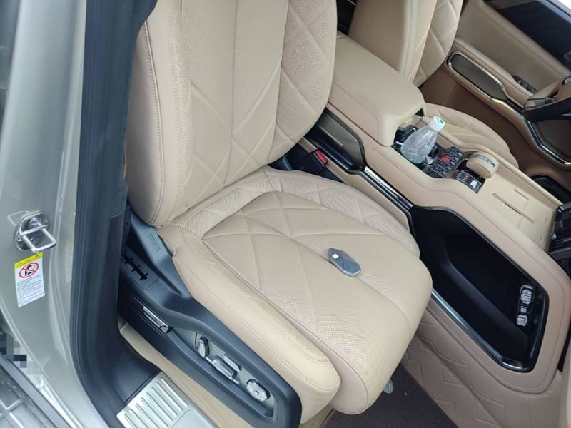 Used Formula Leopard 8 2025 Smart & Brave Flagship Edition 7 Seats — 24