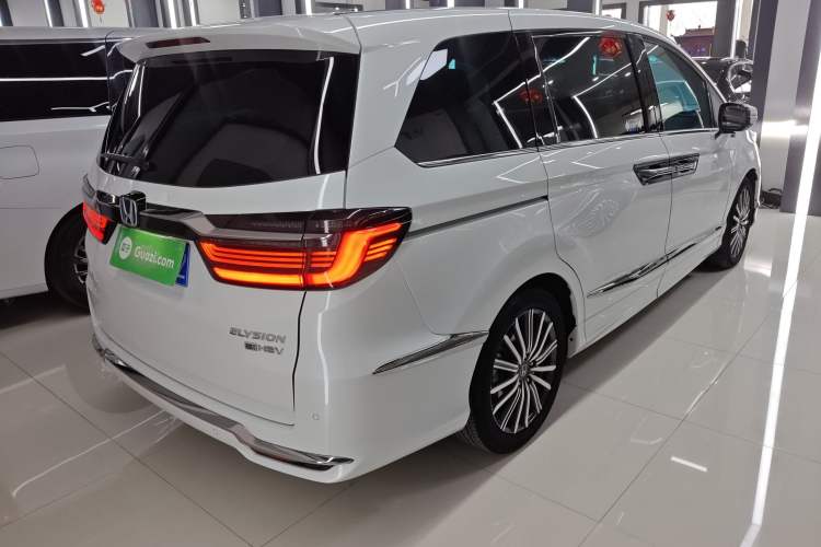 Used Honda Elysion 2022 2.0L eHEV Luxury First Edition