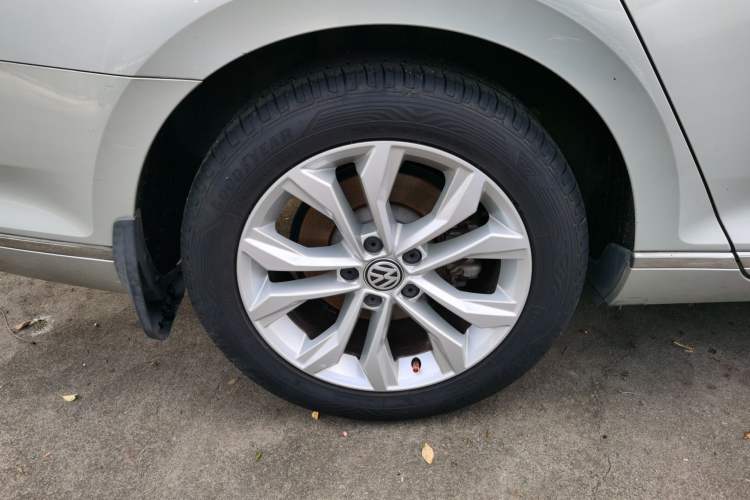 Used Volkswagen Magotan 2019 330TSI DSG Luxury Version China VI Standard