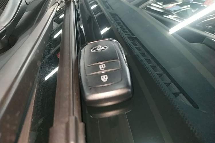 Used Toyota FRONTLANDER 2026 Model 2.0L Smart Electric Hybrid Dual-Engine Leading Edition
