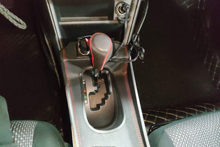 Used Toyota Vios 2017 1.5L CVT Innovation Edition Gear Lever