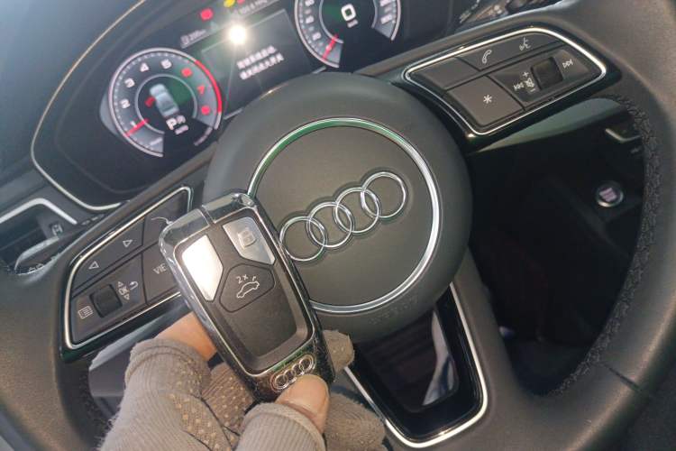 Used Audi A4L 2023 40 TFSI Fashion Dynamic Model