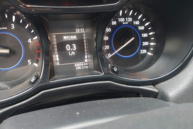 Used JMC Yuhu 7 2020 2.0T Diesel Manual Two-Wheel Drive Comfort Edition Long Wheelbase China VI Emission Standard JX4D20A6L
