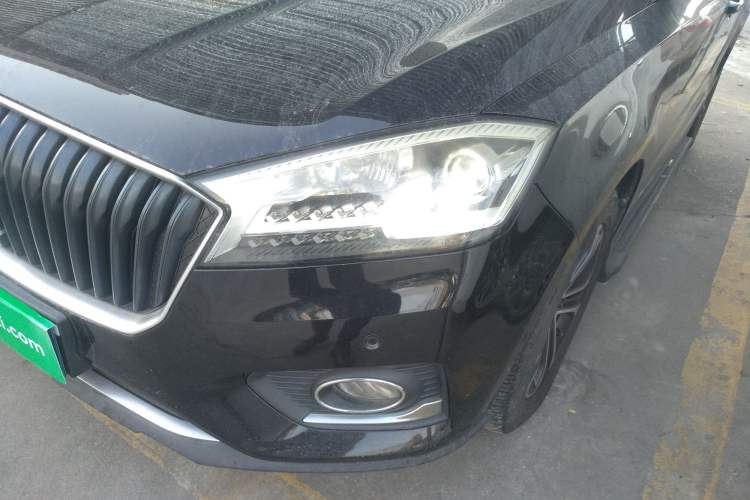 Used BORGWARD BX7 2016 28T Two-Wheel Drive Luxury Version 5 Seats
