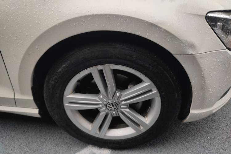 Used Volkswagen Lamando 2018 280TSI DSG Comfort Edition
