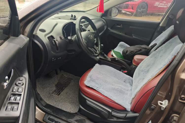 Used Kia Sportage R 2012 2.0L Automatic Two-Wheel Drive GLS Driver Seat