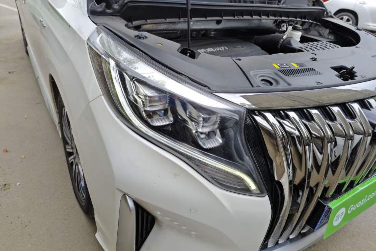 Used GAC Trumpchi M8 2023 Master Series 390T Prestige Edition
