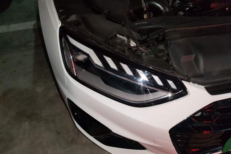 Used Audi A4L 2022 40 TFSI Luxury Dynamic Model