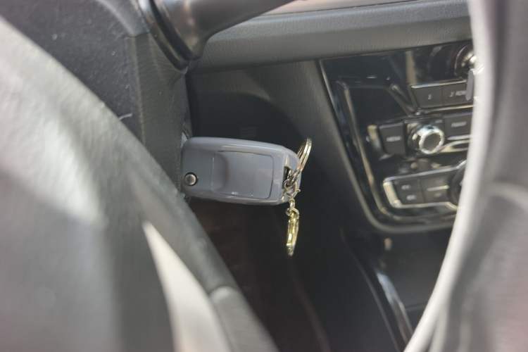 Used CHANGAN Alsvin V7 2016 1.6L Manual LeShang Model China V Standard Vehicle Key