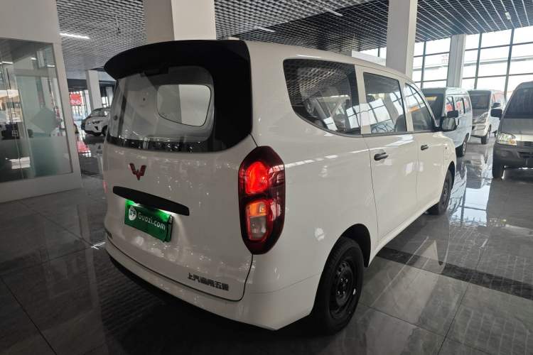 Used Wuling Hongguang New Energy 2024 All-Electric Model 300KM Practical Version Rear Right 45 Deg
