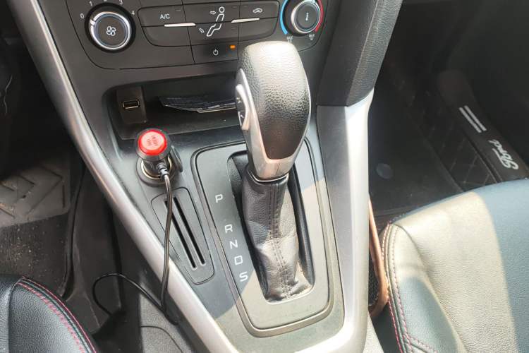 Used Ford Focus 2017 Hatchback 1.6L Automatic Comfort Plus SmartDrive Edition