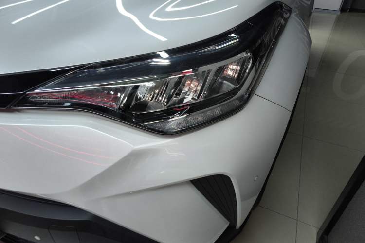 Used Toyota C-HR 2021 2.0L Comfort Edition Left Front Headlight