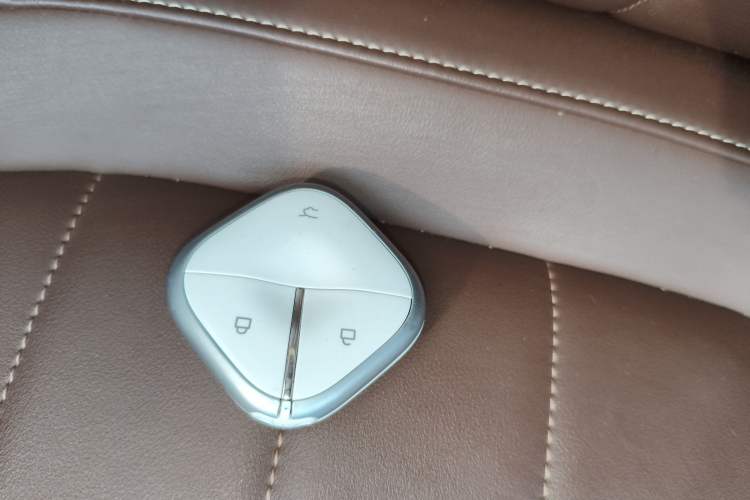 Used Wuling Bingo 2023 333km Enjoy+ Version Interior 1