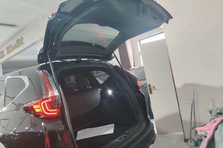 Used Honda CR-V 2021 240TURBO CVT 2WD Black Jazz Edition
