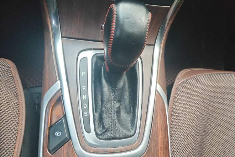 Used Ford Edge 2016 EcoBoost 245 Four-Wheel Drive Titanium Edition 7-Seater