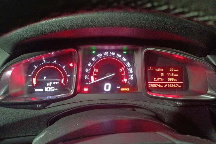 Used DS 6 2016 1.6T Luxury Edition THP160