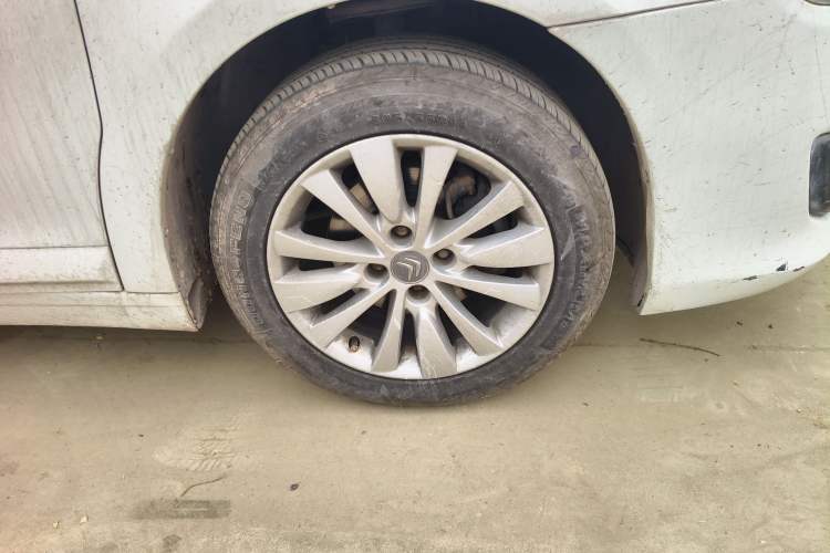 Used Citroen C-Quatre 2016 Classic Sedan 1.6L Manual CNG
