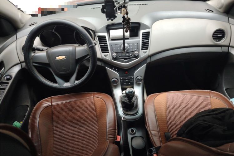 Used Chevrolet Cruze 2013 1.6L SL Sunroof Edition MT
