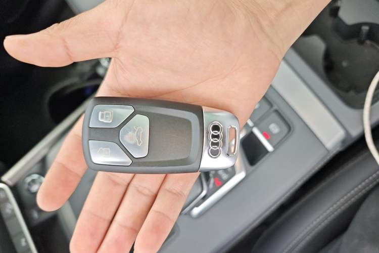 Used Audi Q5L 2023 40T Fashionable and Elegant Version