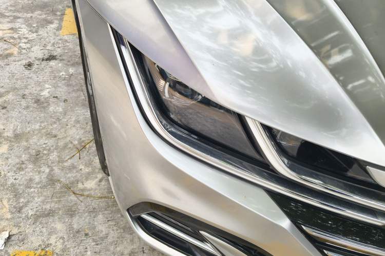 Used Volkswagen FAW-Volkswagen CC 2023 380TSI Striking Edition Right Front Headlight