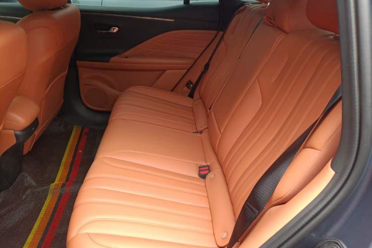 Used AION V 2024 Aion Tyrannosaurus 520 Smart Luxury Edition