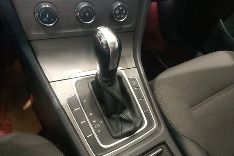 Used Volkswagen Golf 2015 1.4TSI Automatic Comfort Model