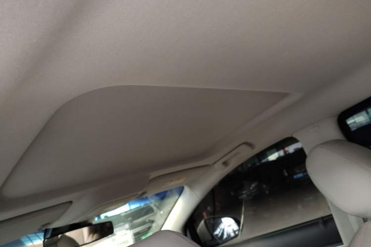 Used Buick GL8 2020 Land Cruiser Executive Class 652T Comfort Model
