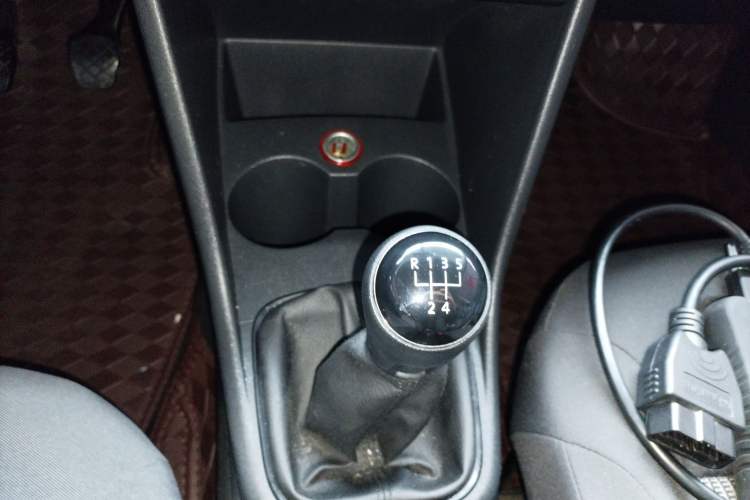 Used Volkswagen Polo 2014 1.4L Manual Fashion Edition