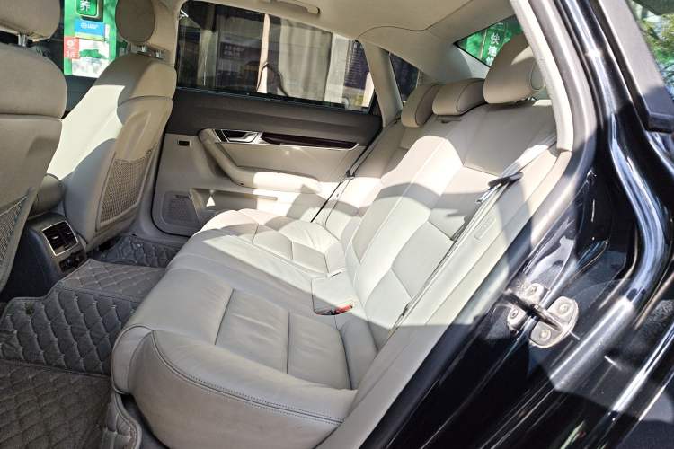 Used Audi A6L 2011 2.8 FSI Luxury Model
