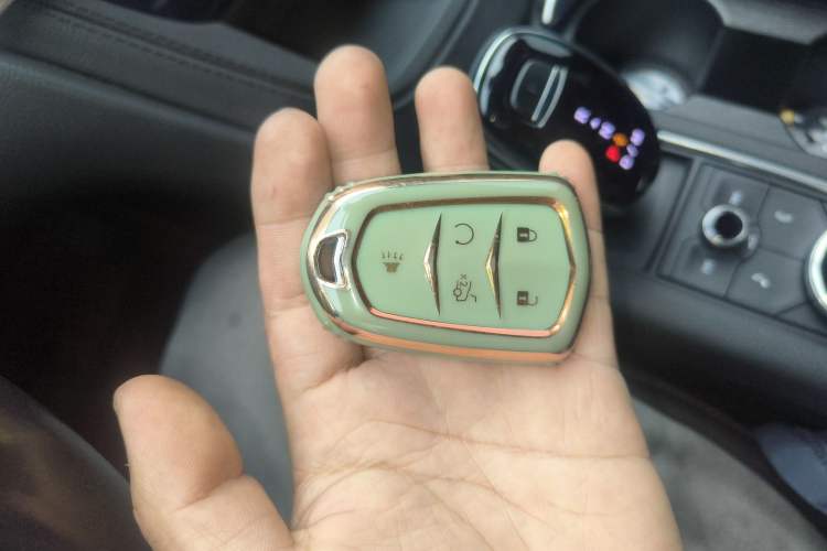 Used Cadillac XT6 2022 2.0T Six-Seater Four-Wheel-Drive Luxury Version
