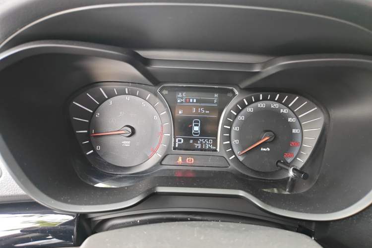 Used GAC Trumpchi GS4 2015 200T G-DCT Comfort Edition