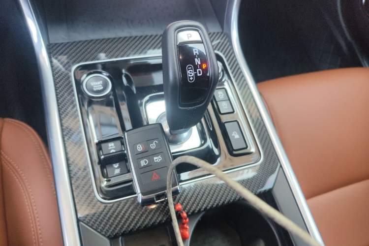 Used Jaguar XEL 2024 2.0T 250 PS R-DYNAMIC S Ebony Black Sport Edition