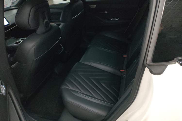 Used Deepal SL03 2023 200Max Range-Extended Version
