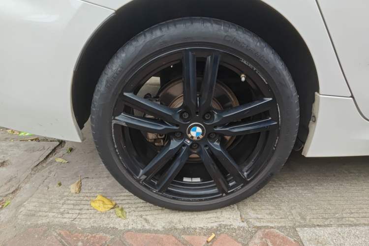 Used BMW 1 Series 2021 125i M Sport Night Edition Right Rear Wheel Hub