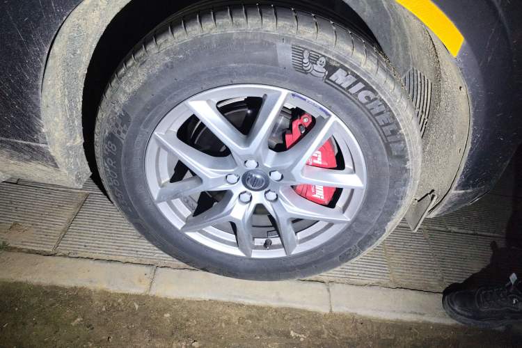 Used Volvo XC60 2019 T5 4x4 Smart Edition China V Standard
